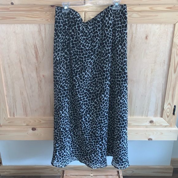 Cato woman printed lined modest skirt size 18/20W - Picture 2 of 3